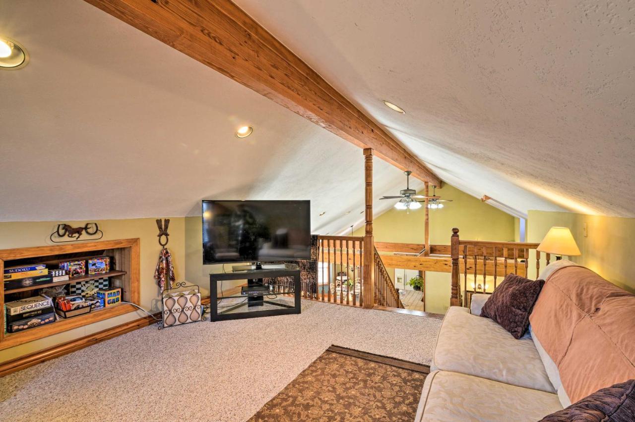 Private Family Home With Deck, Porch And Forest Views! McComas Beach Dış mekan fotoğraf