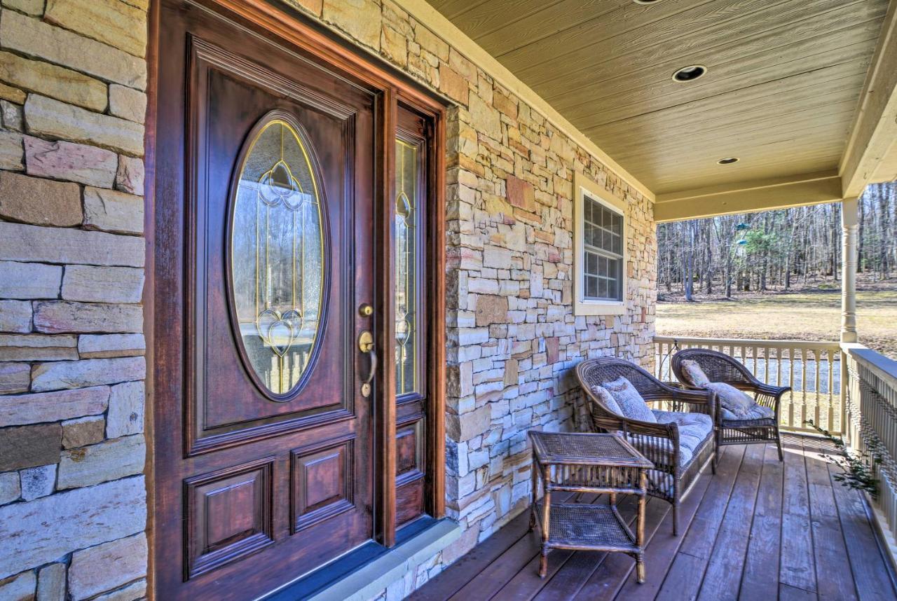 Private Family Home With Deck, Porch And Forest Views! McComas Beach Dış mekan fotoğraf